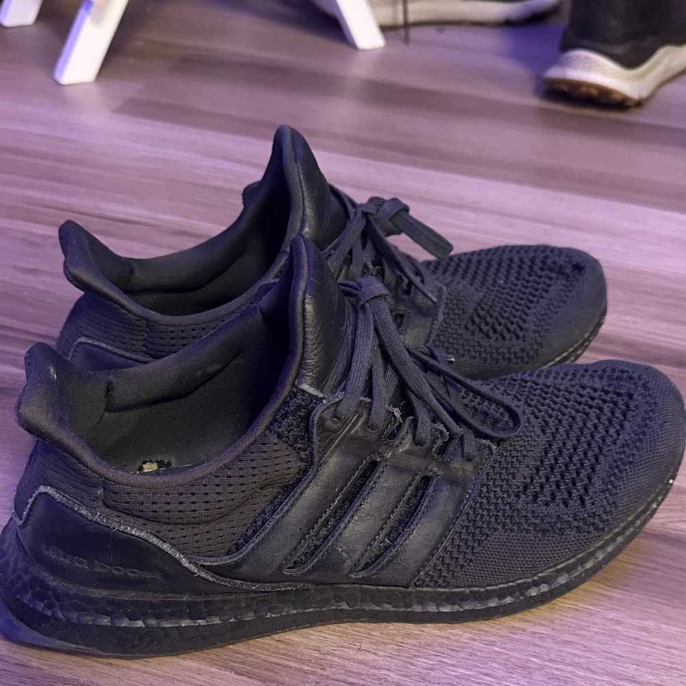 Adidas Men's Triple Black Athletic Shoes ultraboost